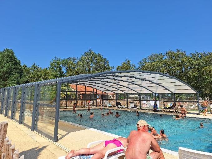 Mobil-Home 6 Personnes 3 Chambres La Boissiere-de-Montaigu Exteriör bild